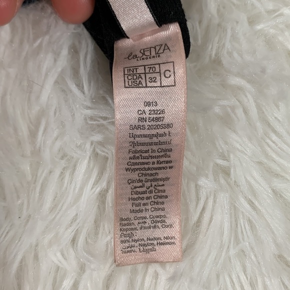 La SENZA Red & Black Lace Bra 32C - Picture 7 of 8